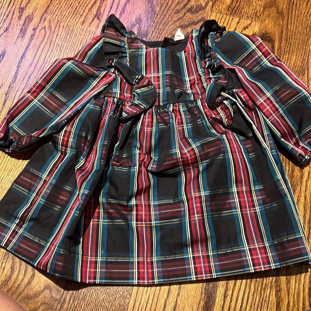 Gap holiday dress ruffle detail
